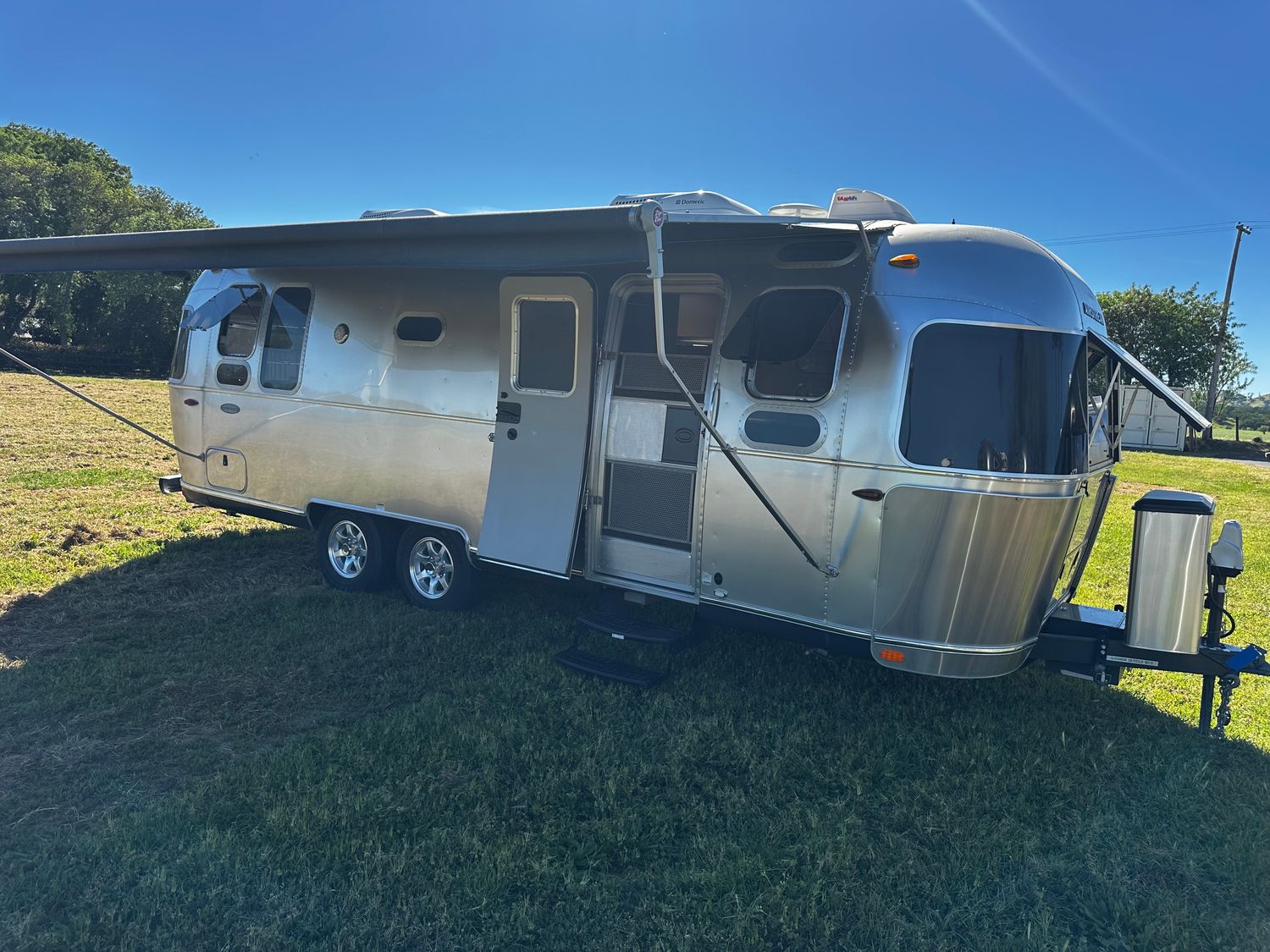 2016 Airstream Flying Cloud 26U