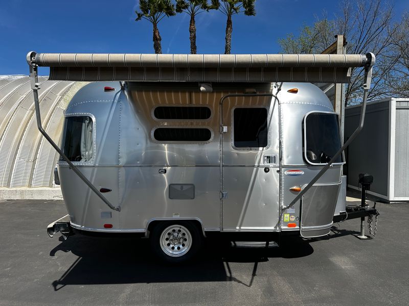 2012 Airstream International Serenity 16RB