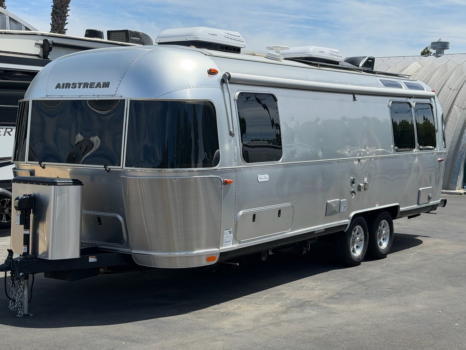 2023 Flying Cloud 27FBT With Hatchback