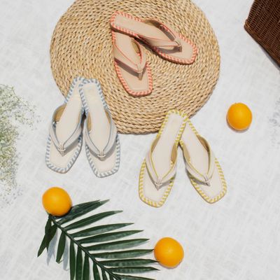 outdoor flip flops women for casual look -48 pair