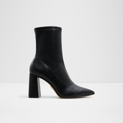 Designer Ladies Black Leather boots -48 PAIR