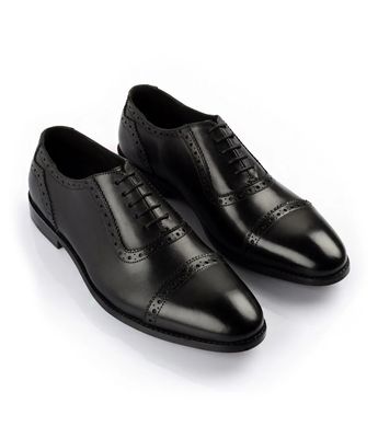 ​Men’s Oxford Shoes - 24 Pair