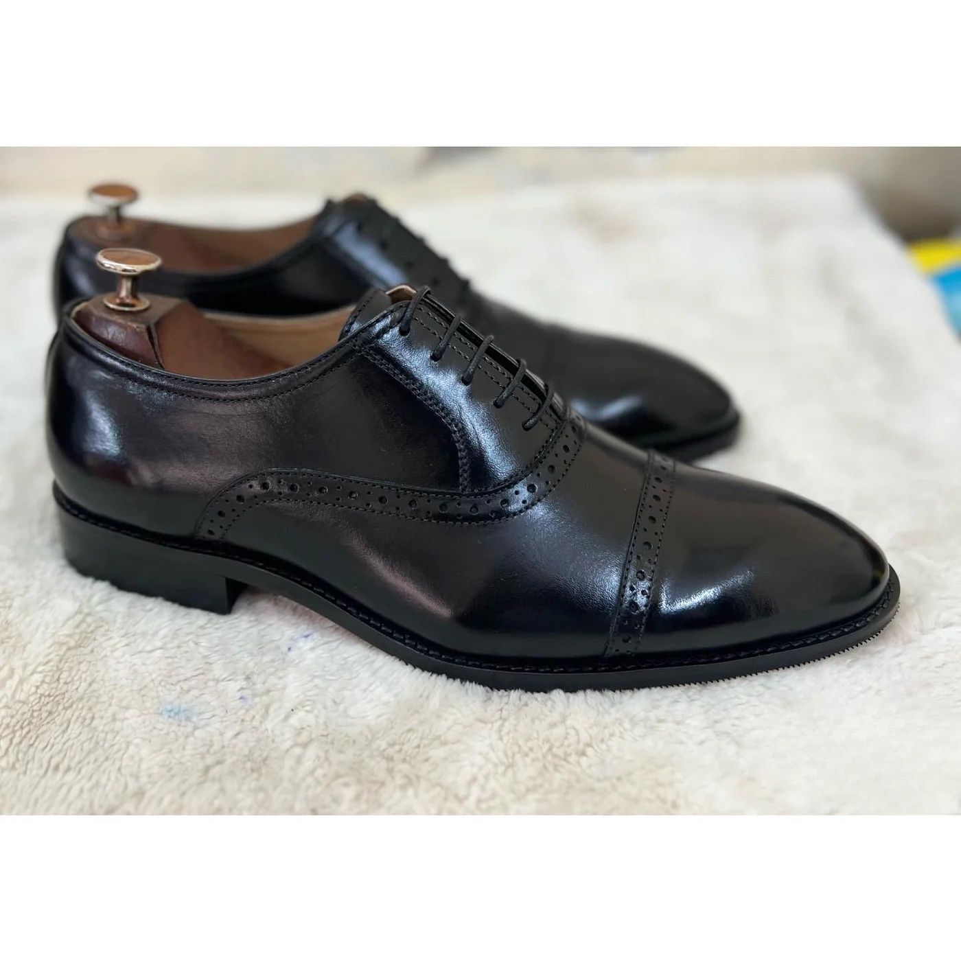 Men’s Oxford Shoes - 48 pair