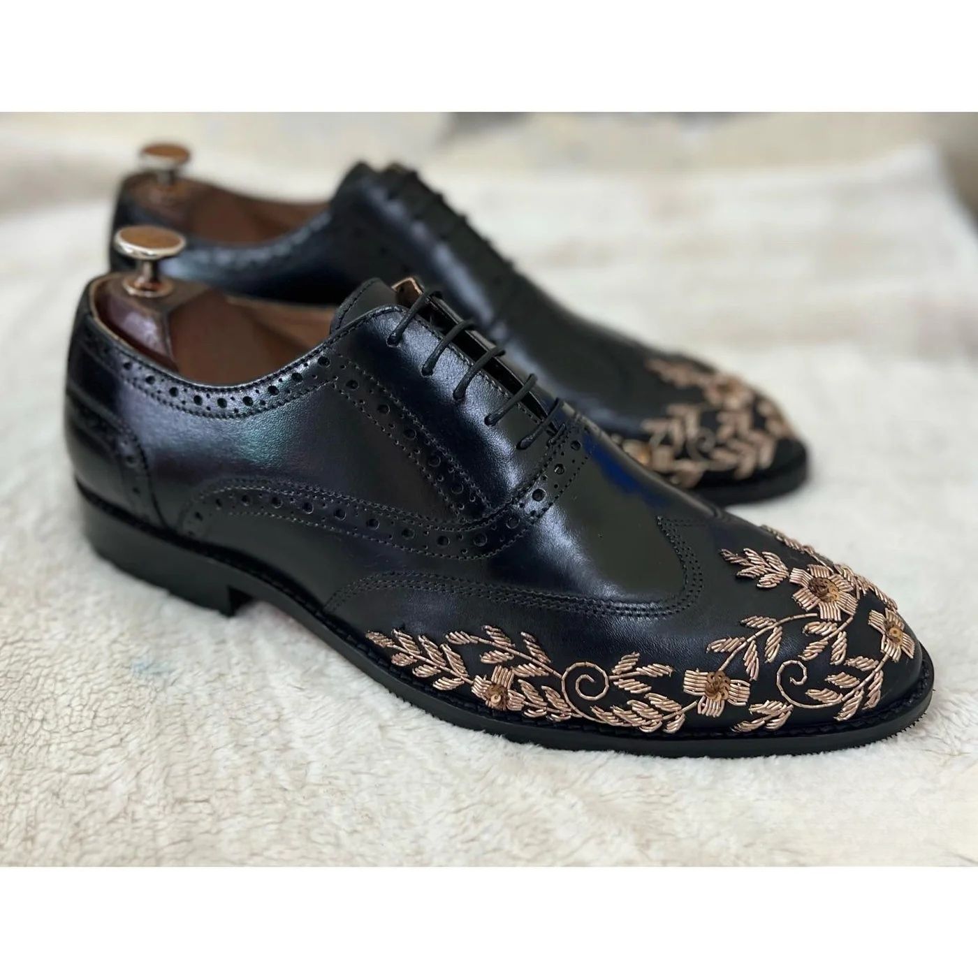 Men’s Oxford Shoes - 48 pair