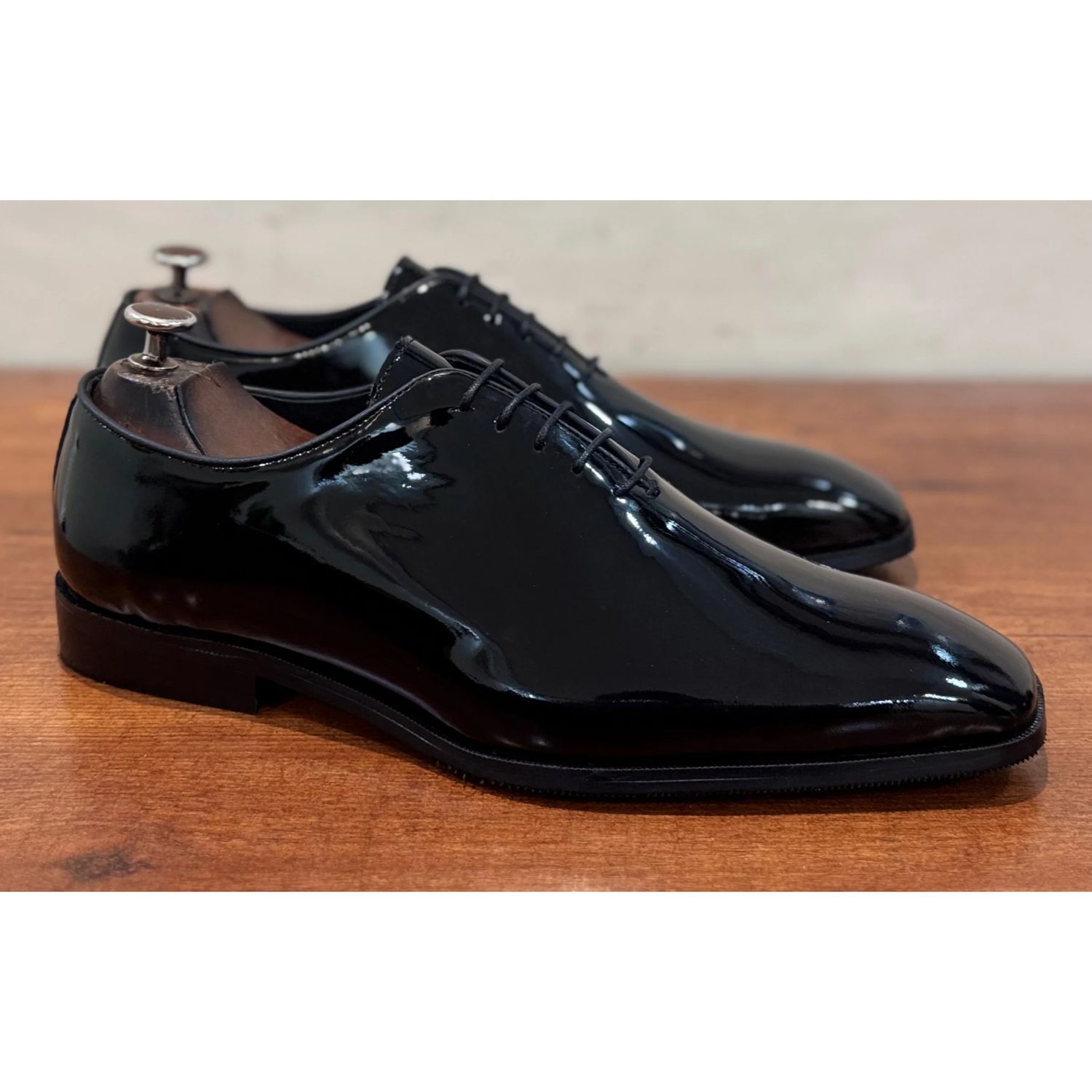 Men’s Oxford Shoes - 24 pair