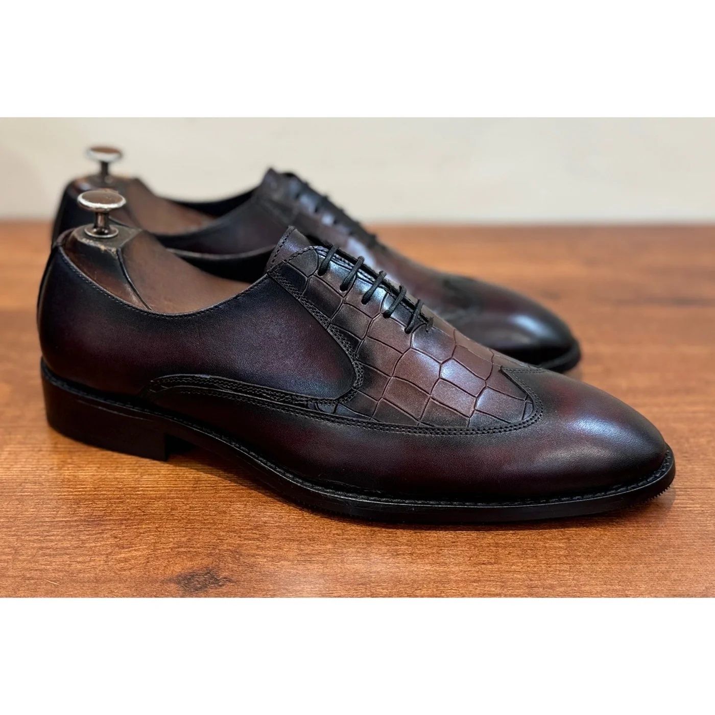 Men’s Oxford Shoes - 24 pair