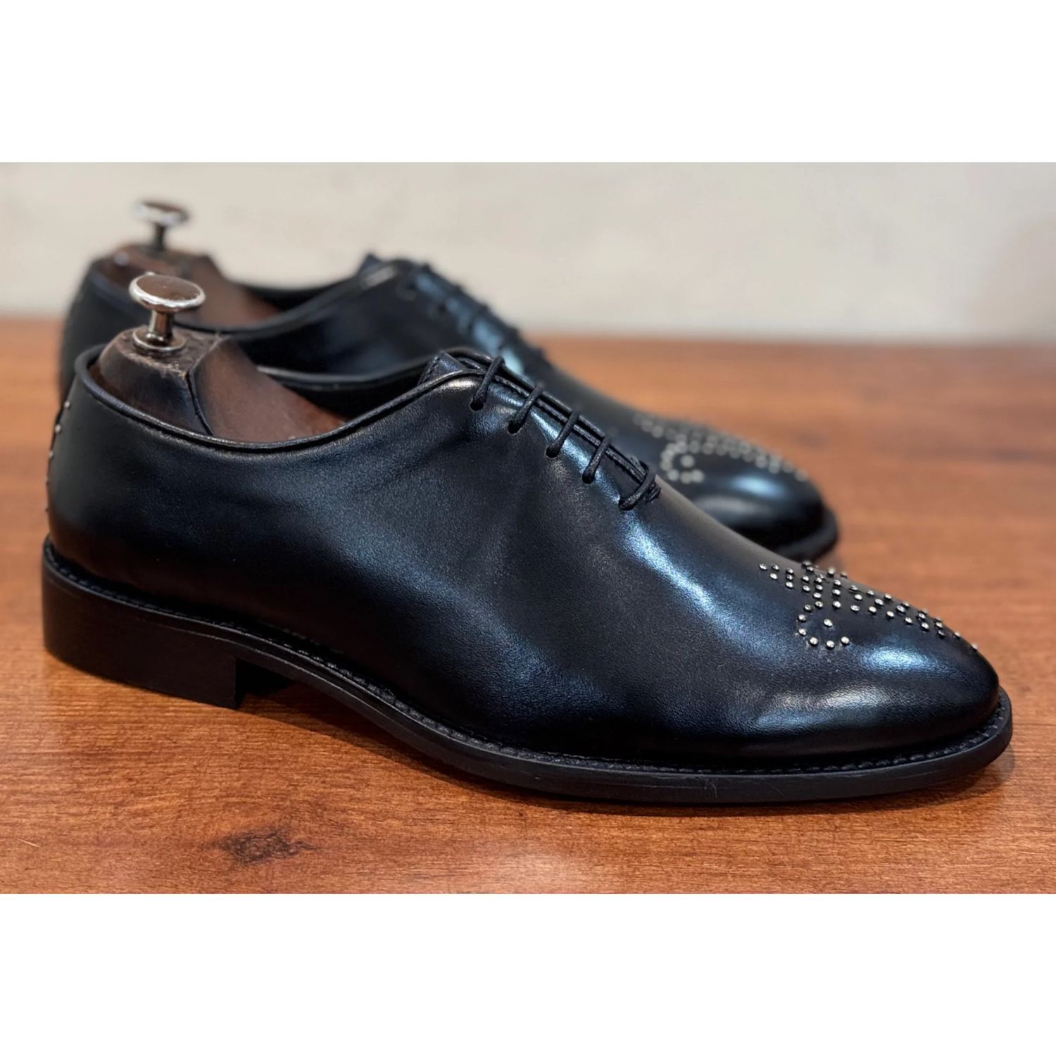 Men’s Oxford Shoes - 48 pair