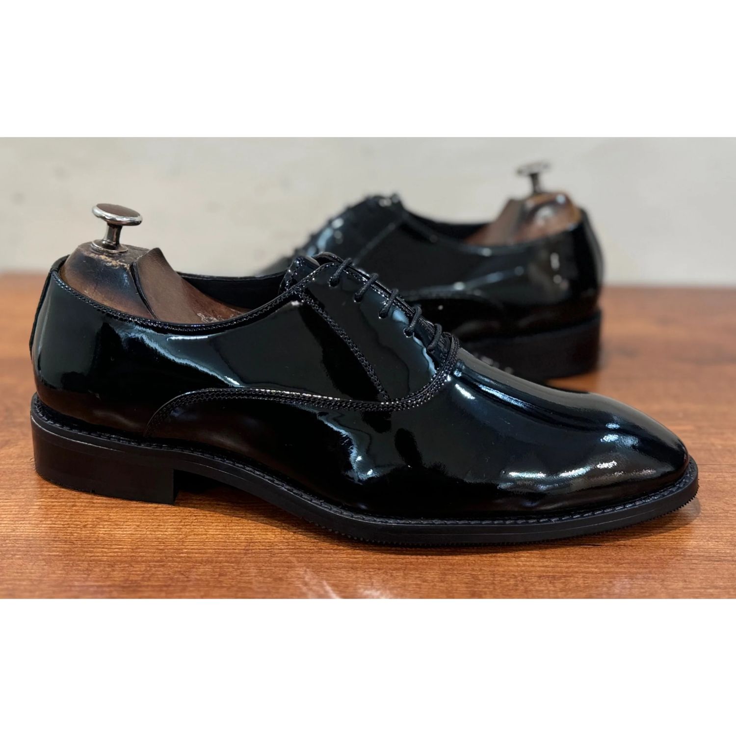 Men’s Oxford Shoes - 48 pair