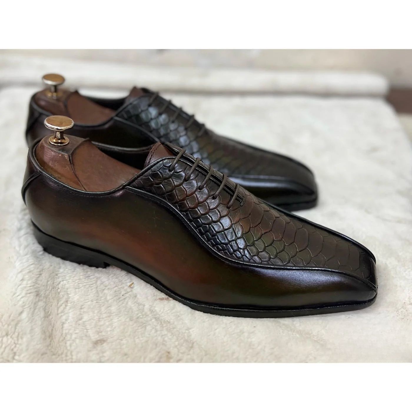 Men’s Oxford Shoes - 48 pair