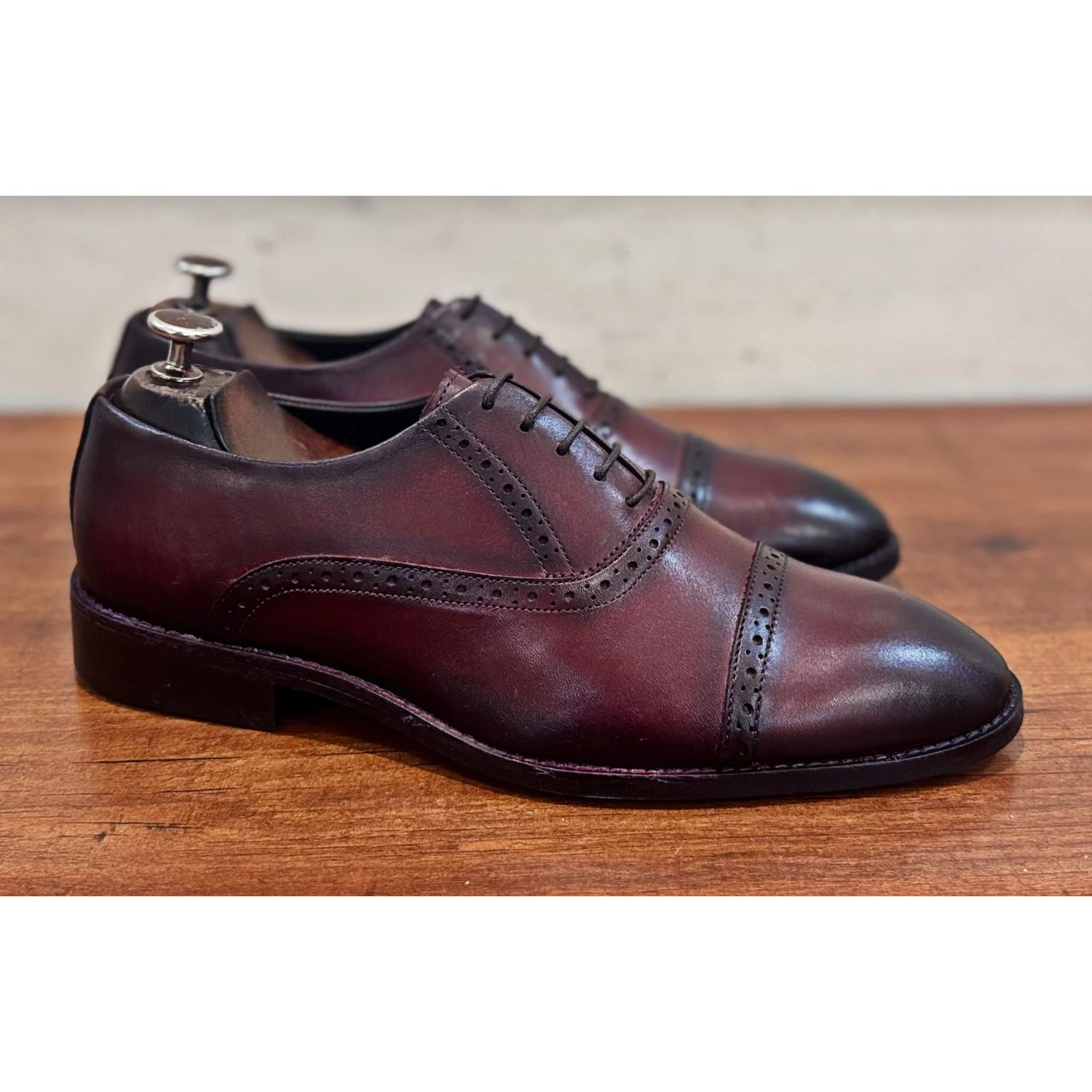 Men’s Oxford Shoes - 24 pair