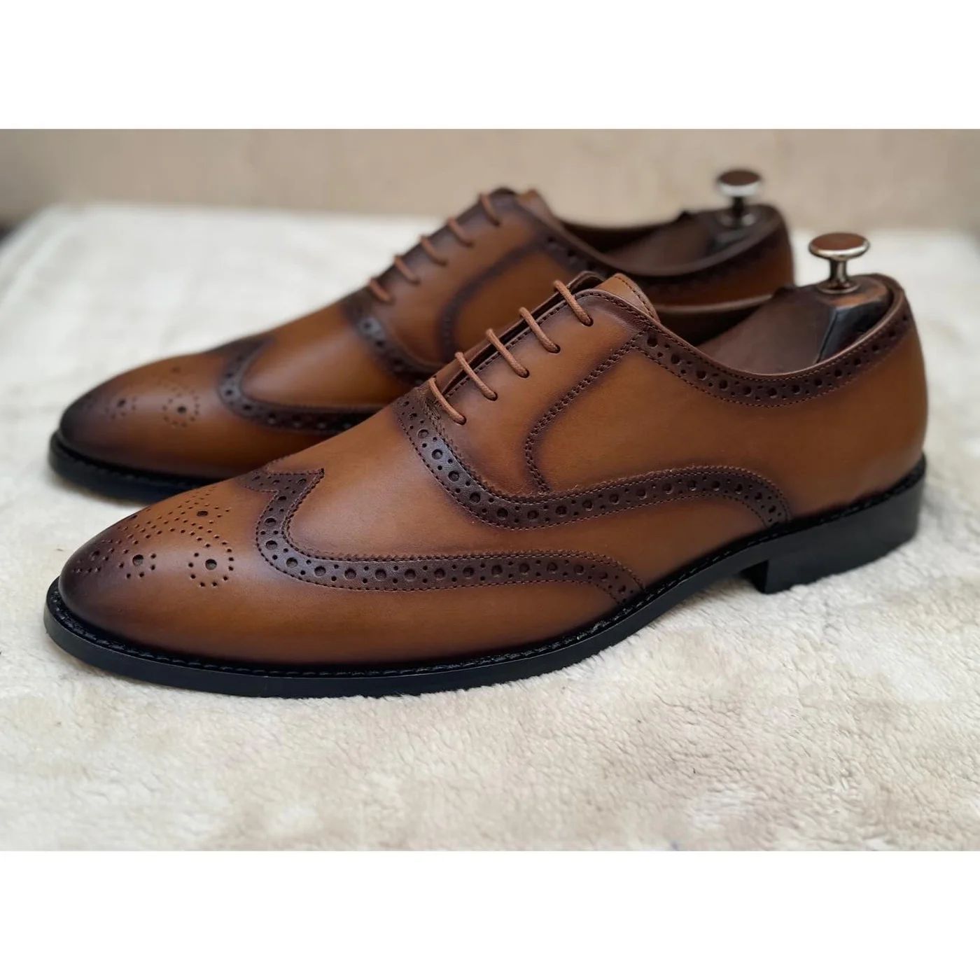 Men’s Oxford Shoes - 24 pair