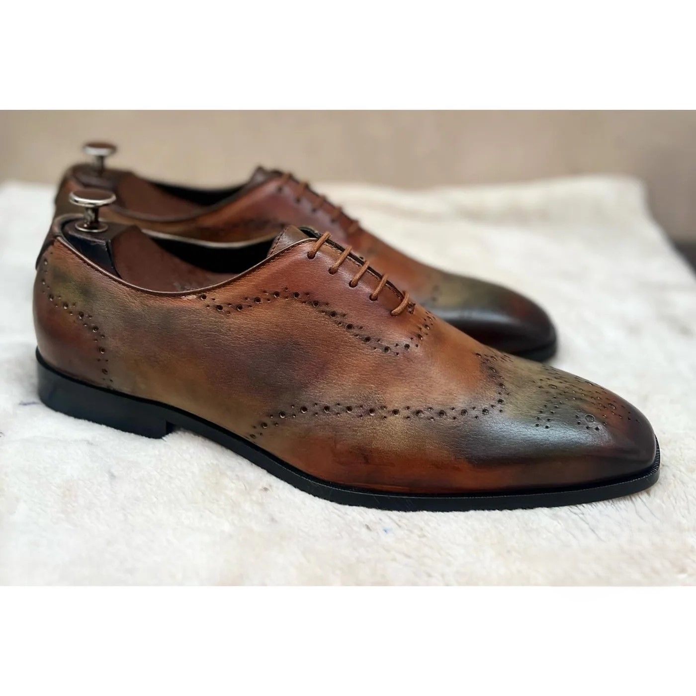 Men’s Oxford Shoes - 24 pair