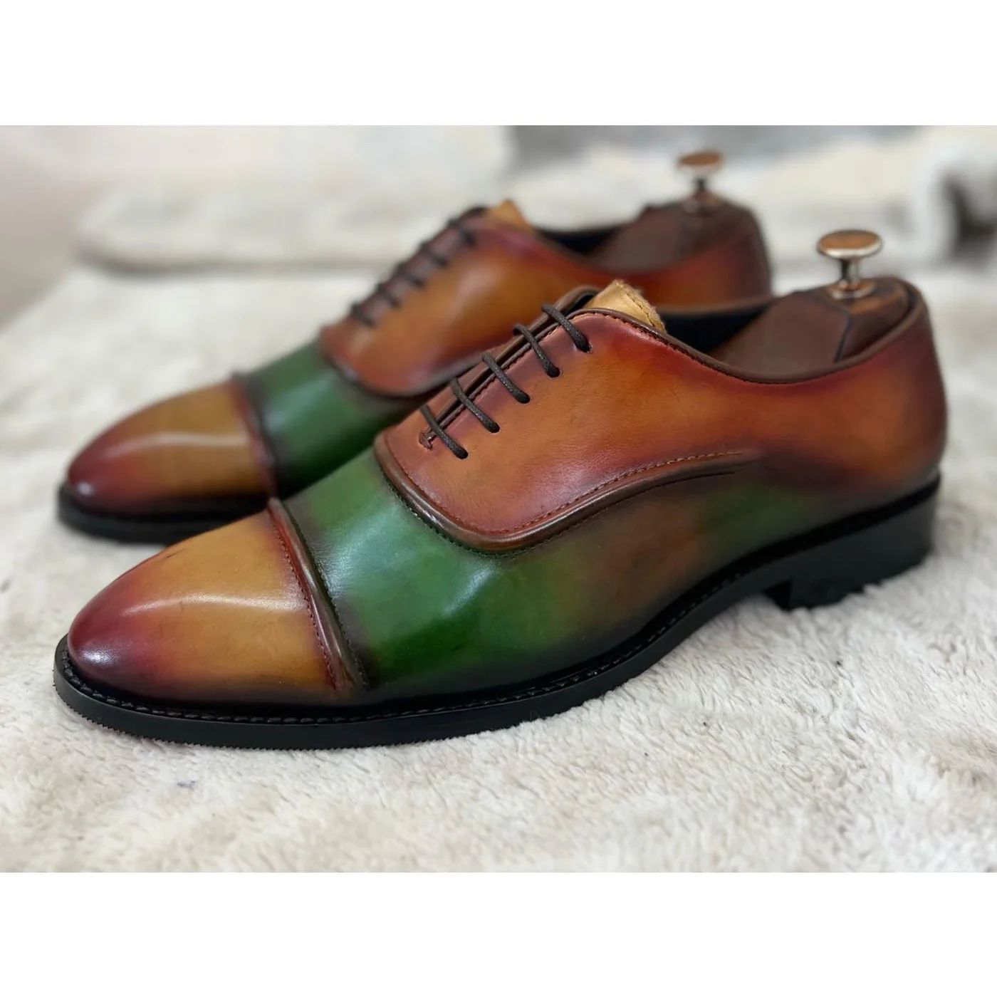 Men’s Oxford Shoes - 24 pair