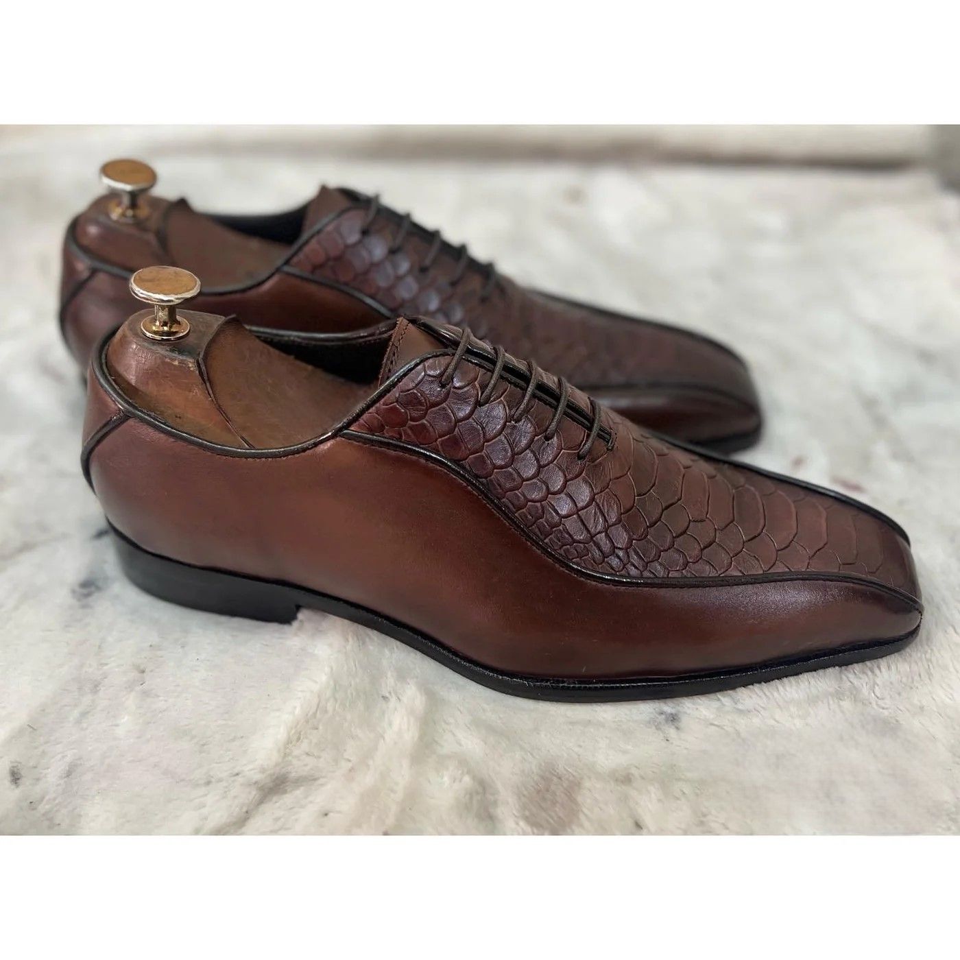 Men’s Oxford Shoes - 48 pair