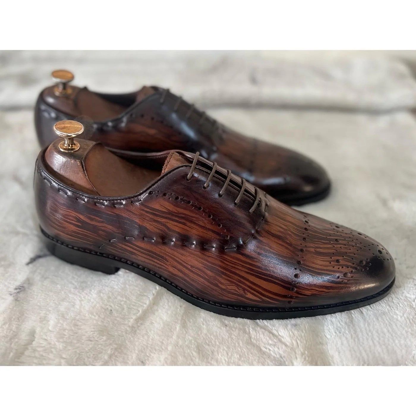 Men’s Oxford Shoes - 24 pair