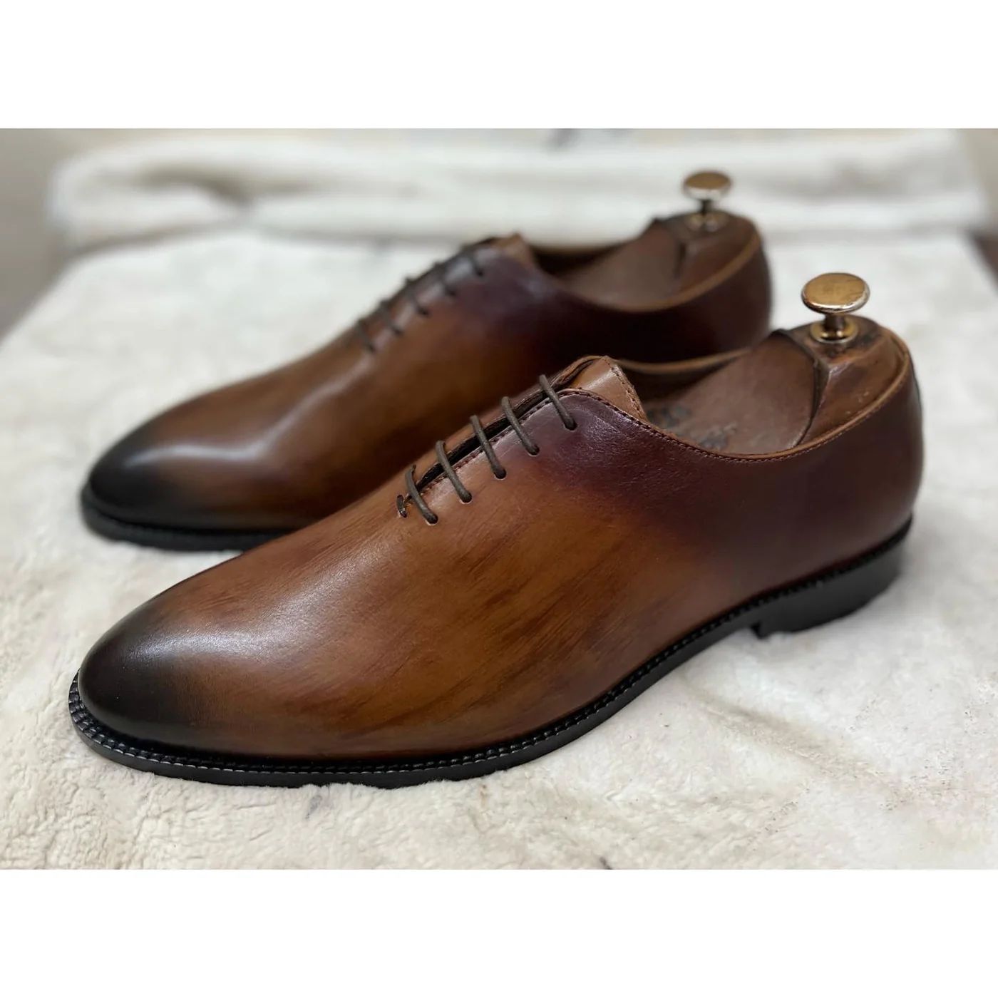 Men’s Oxford Shoes - 24 pair