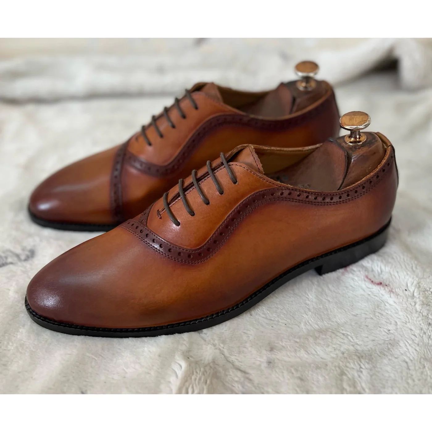 Men’s Oxford Shoes - 48 pair
