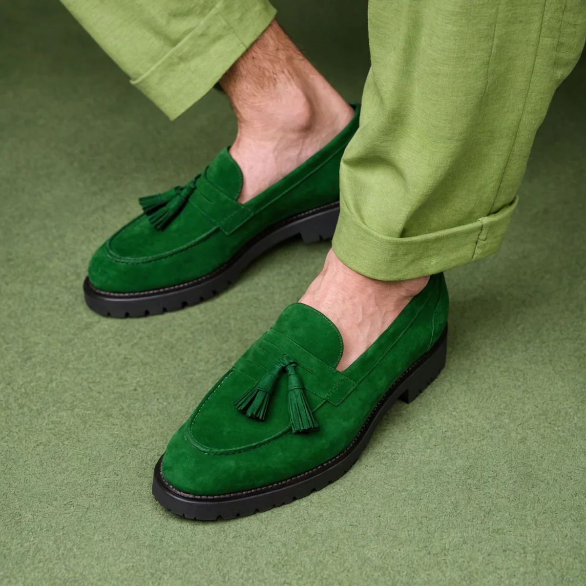 Men’s Loafer Shoes - 24 pair