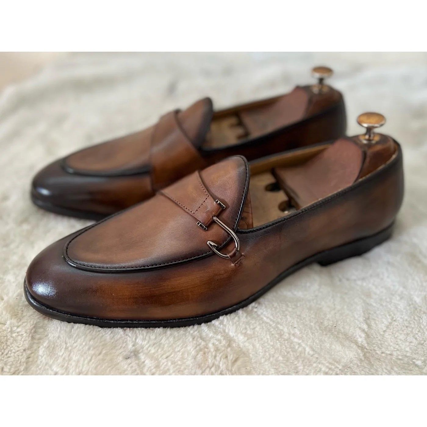 Men’s Loafer Shoes - 24 pair