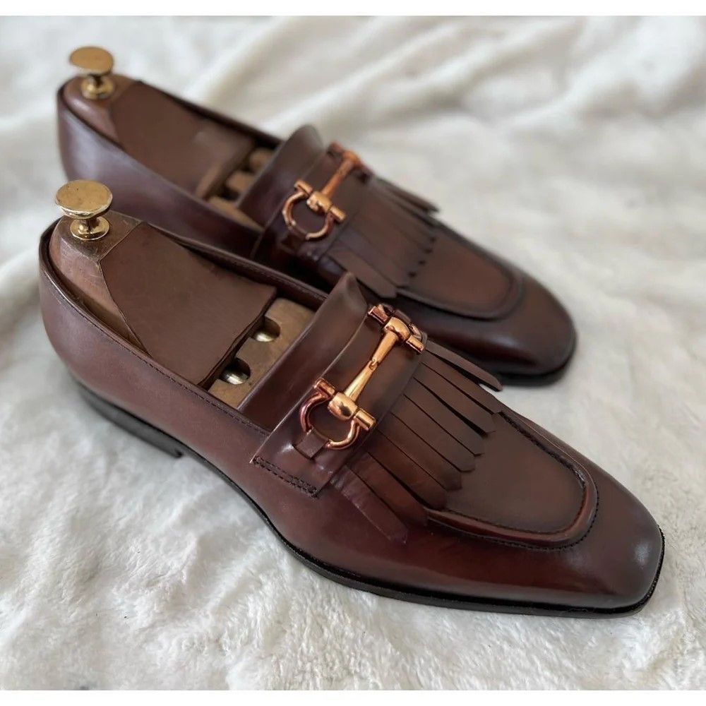 Men’s Loafer Shoes - 24 pair