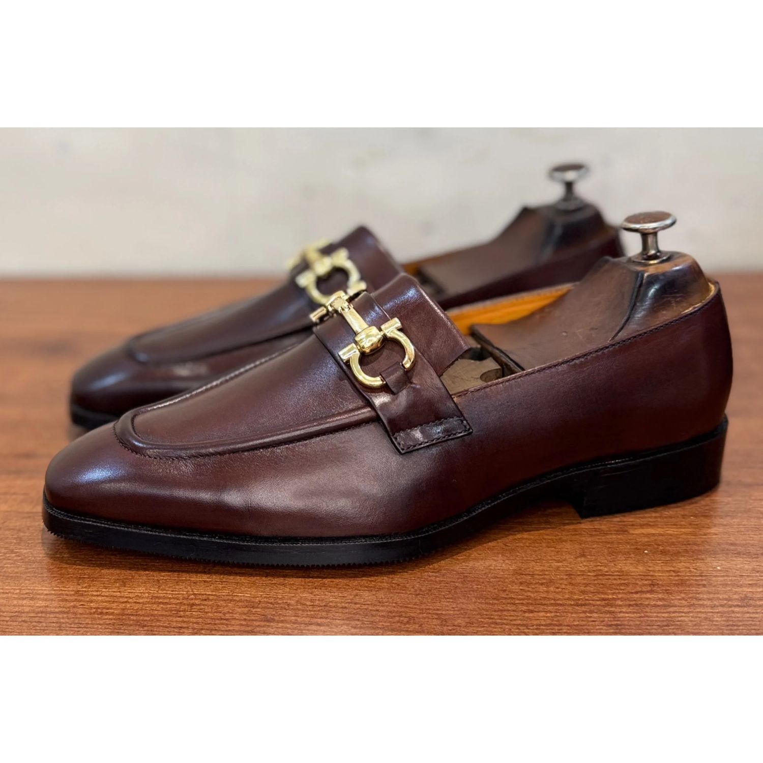 Men’s Loafer Shoes - 24 pair