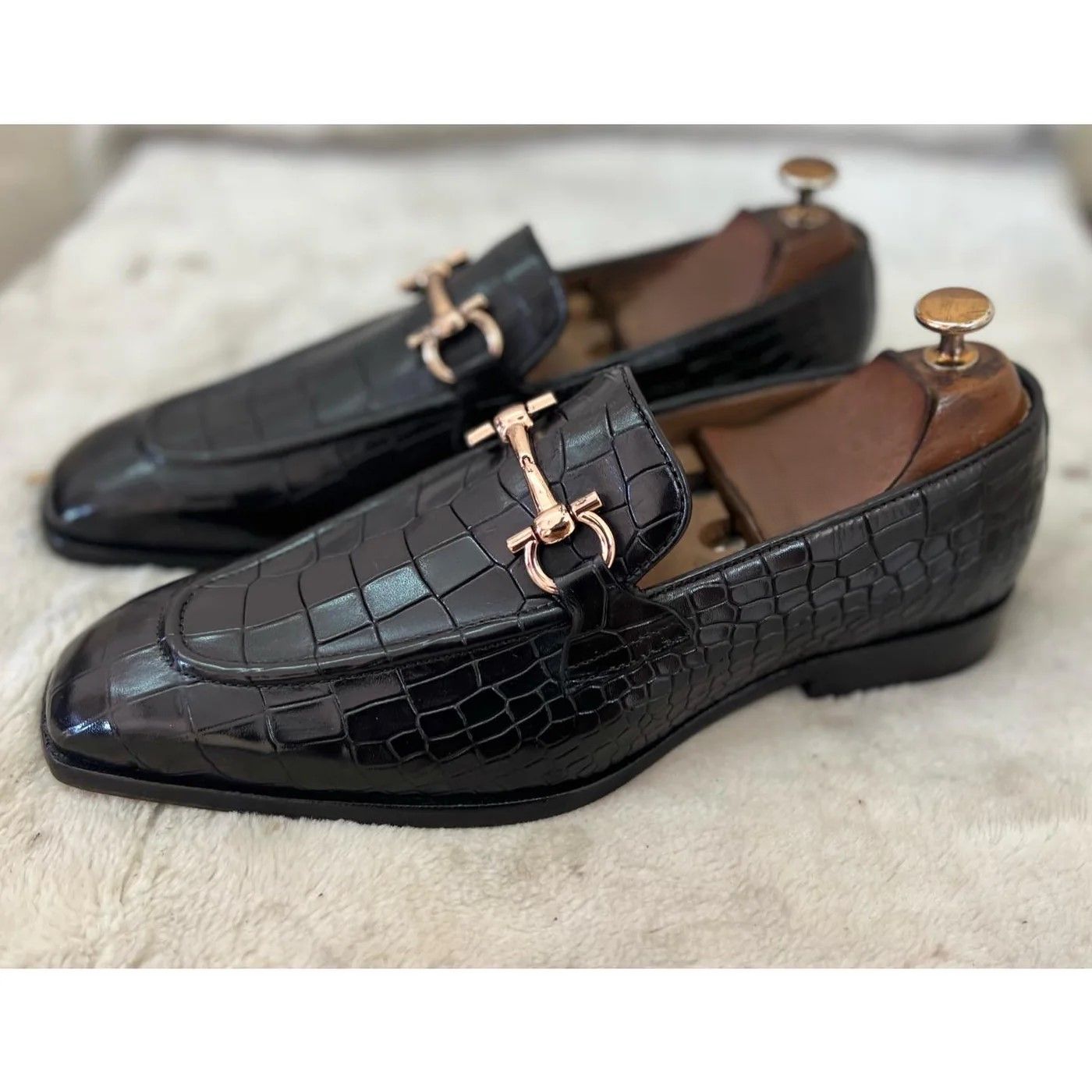 Men’s Loafer Shoes - 48 pair