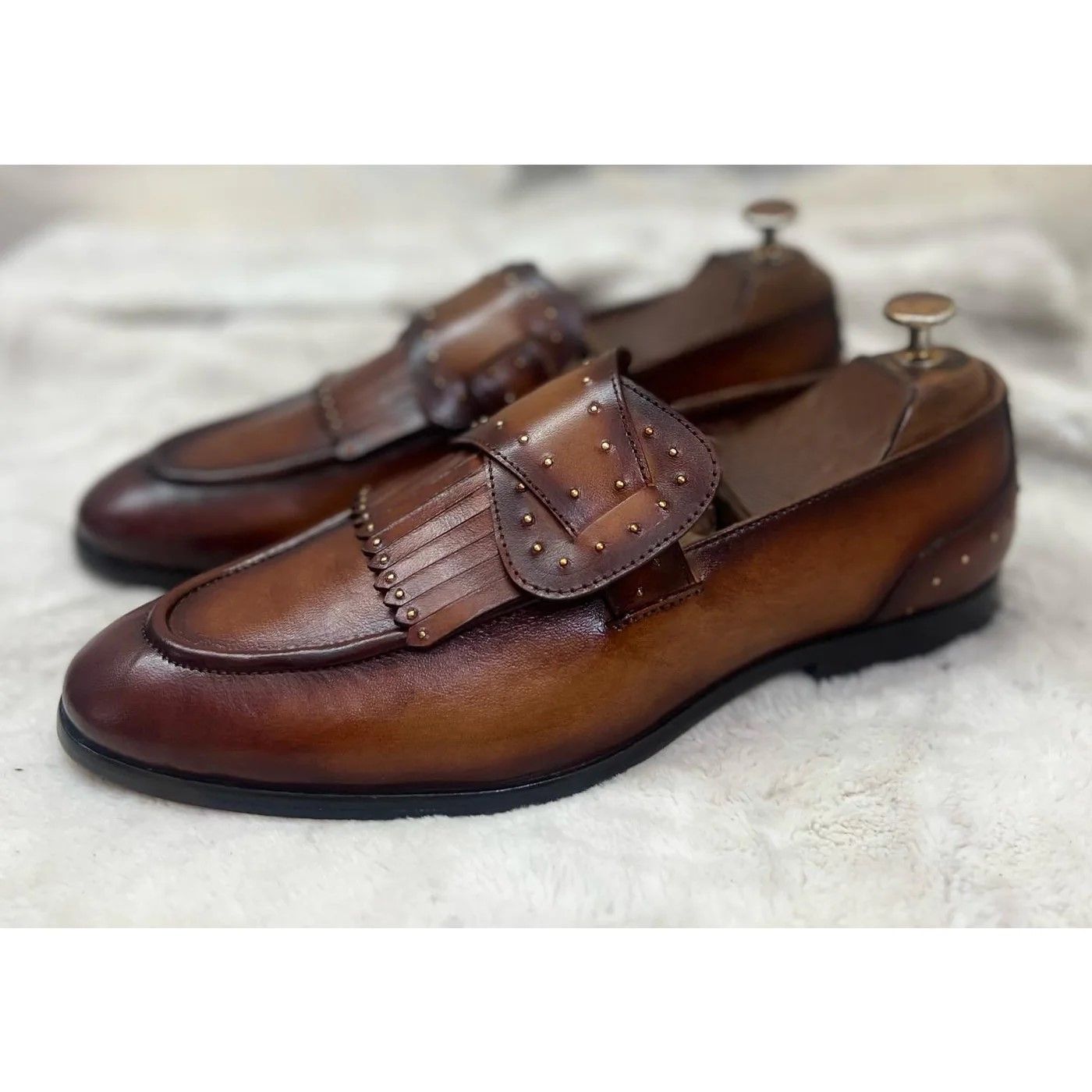 Men’s Loafer Shoes - 24 pair