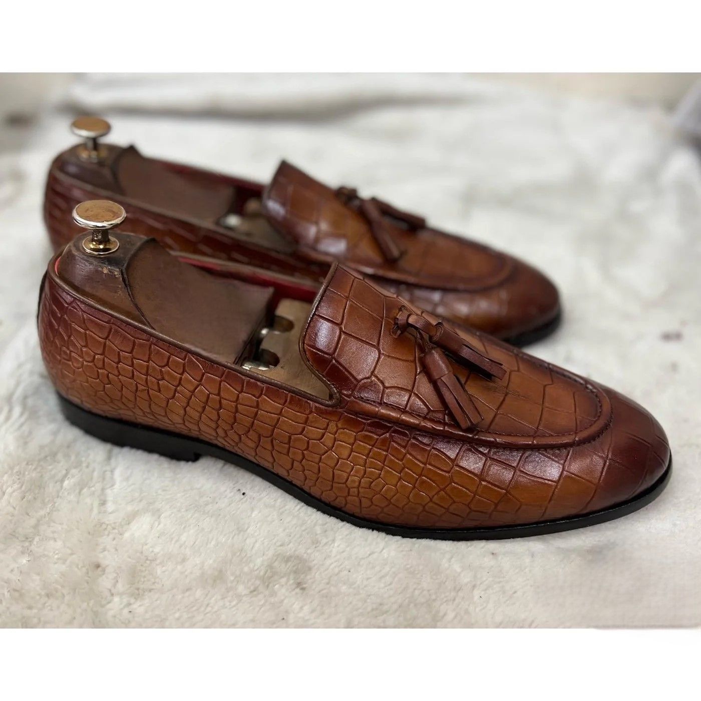 Men’s Loafer Shoes - 48 pair