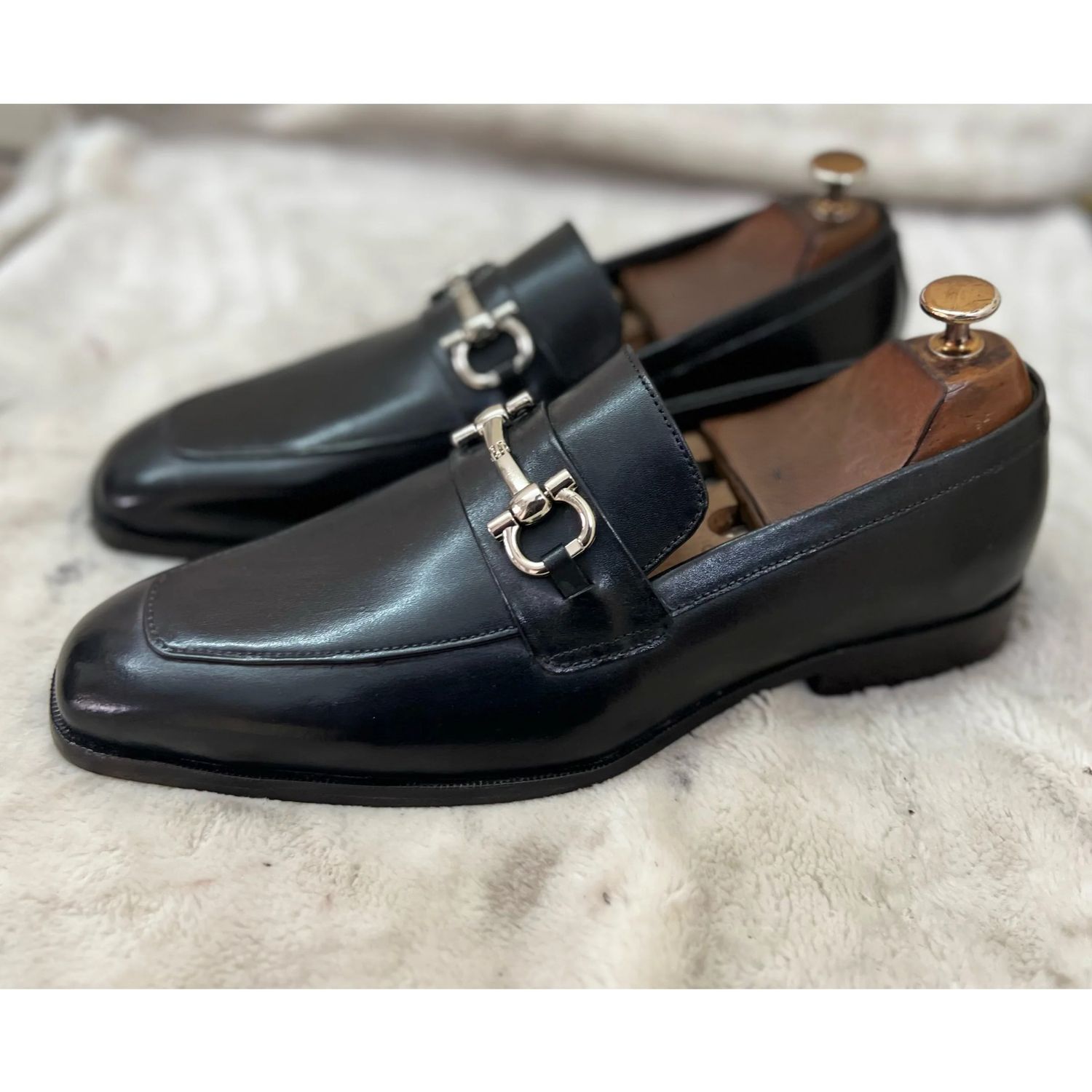 Men’s Loafer Shoes - 48 pair