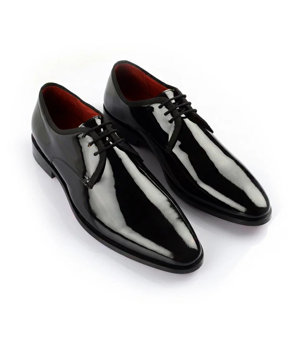 Men’s Derby Shoes - 24 pair