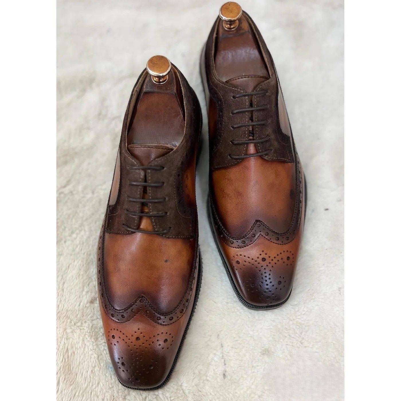 Men’s Derby Shoes - 48 pair