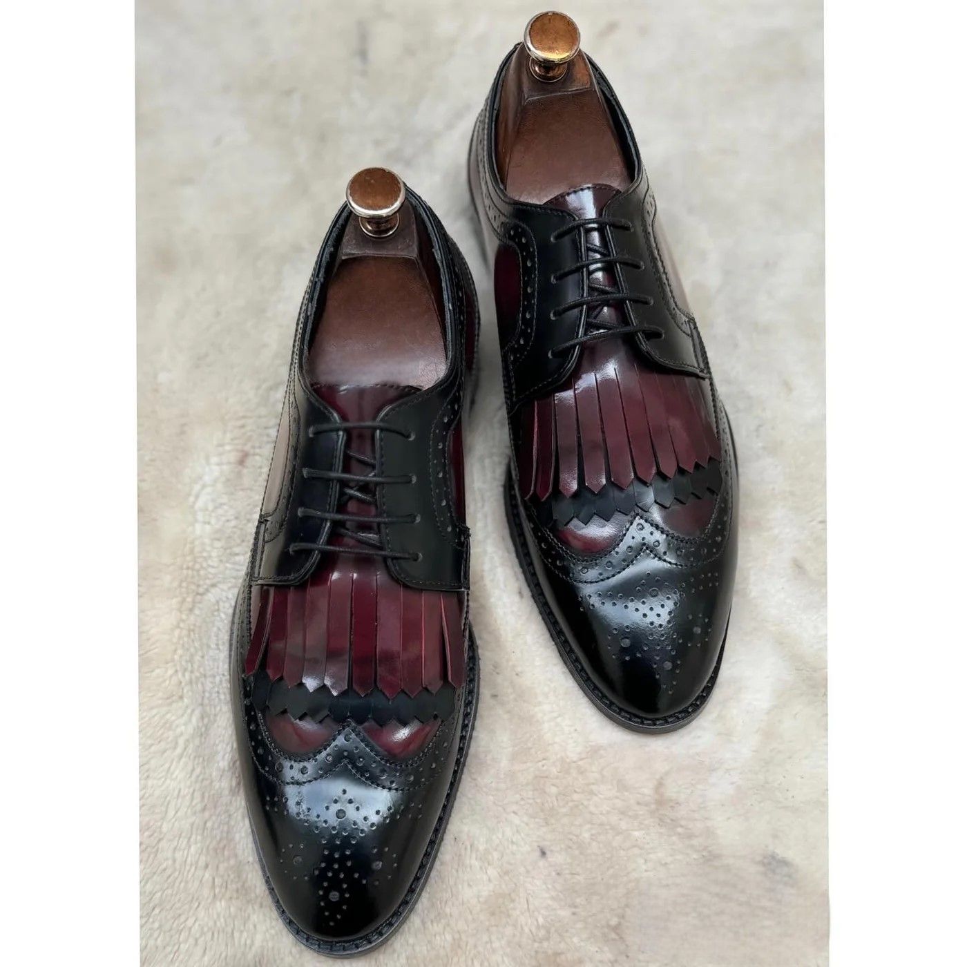 Men’s Derby Shoes - 48 pair