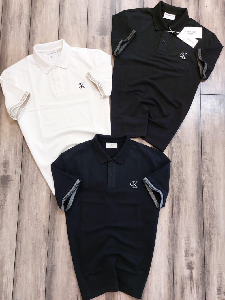 Calvin Klein Premium Quality Collar Neck Half Sleeve Men&#39;s T-shirt - 46 Pc