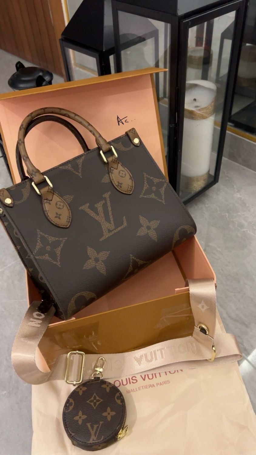Malty Branded Combo Woman&#39;s Bag - 7 pc