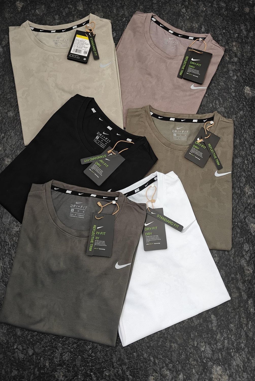 NIKE Premium Quality Fourway Lycra Women&#39;s Active Wear T-shirt - 68 Pc