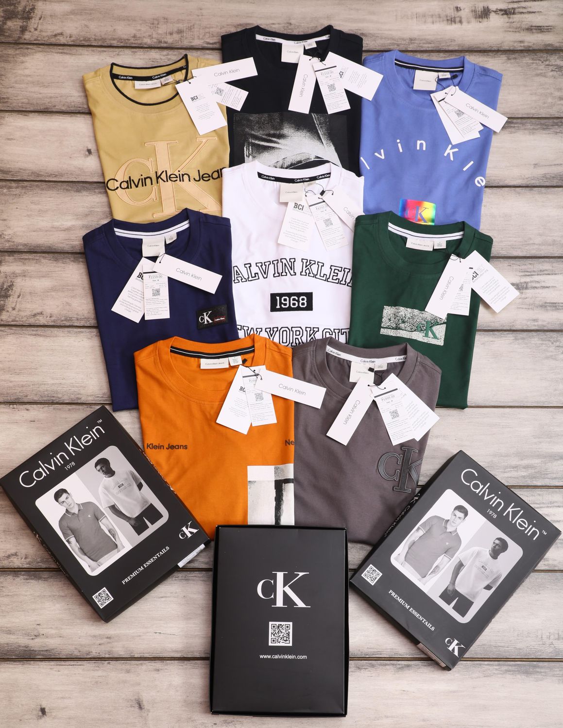 Calvin Klein Premium Quality Cotton Round Neck Half Sleeve Men&#39;s T-shirt - 51 Pc