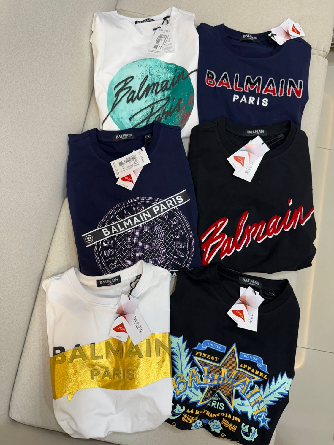 ​Balmain Premium Quality Round Neck Half Sleeve Men&#39;s T-shirt - 45 Pc