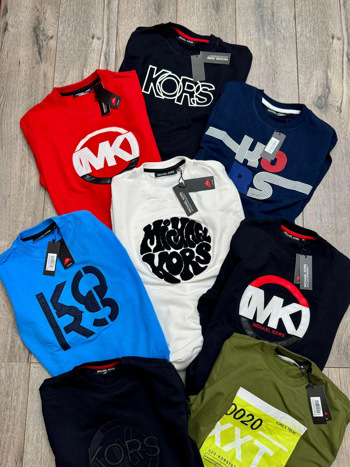 ​Michael Kors Premium Quality Round Neck Full Sleeve Men&#39;s Sweatshirt - 50 Pc