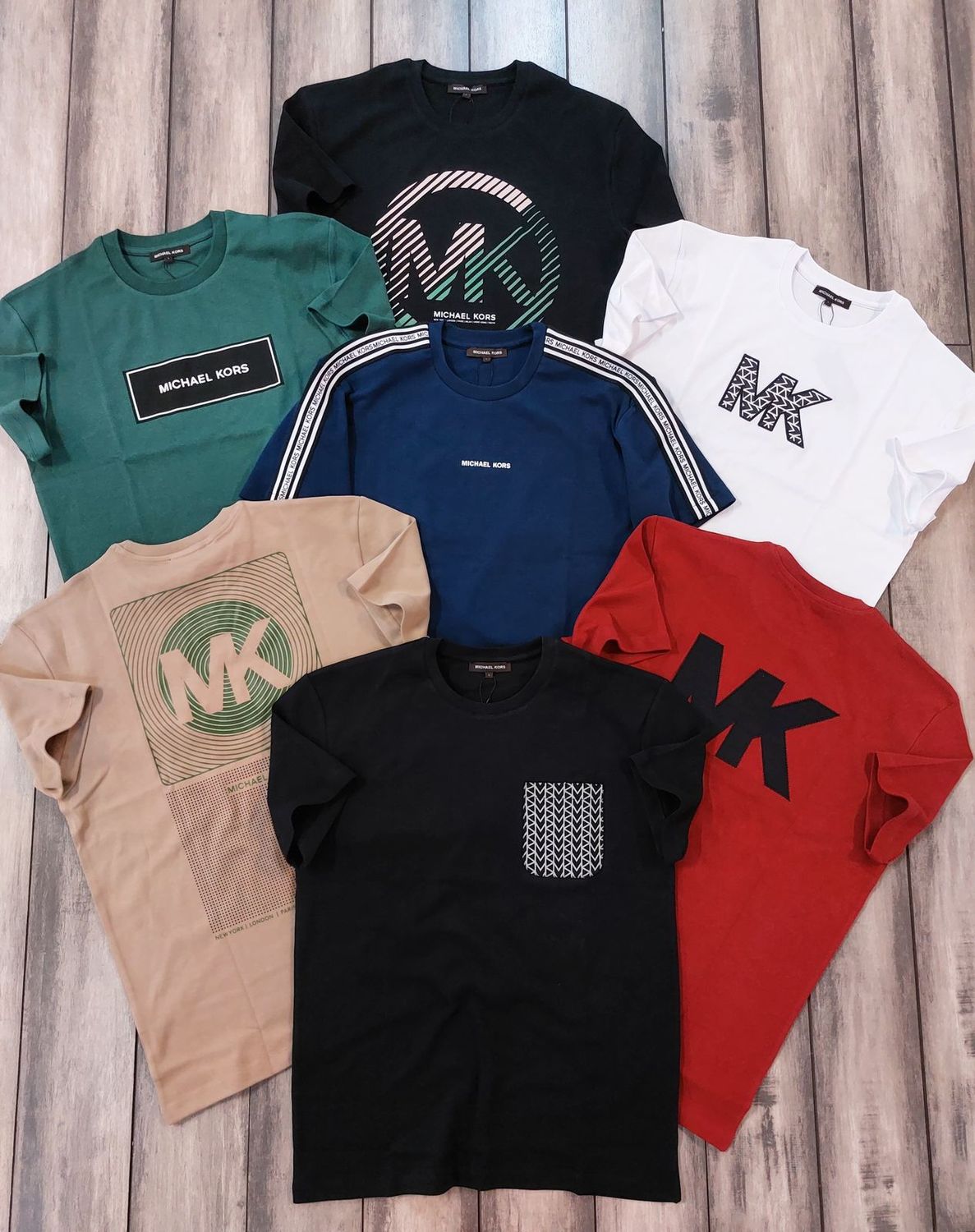 Michael Kors Premium Round Neck Half Sleeve Men&#39;s T-Shirts - 60 Pc