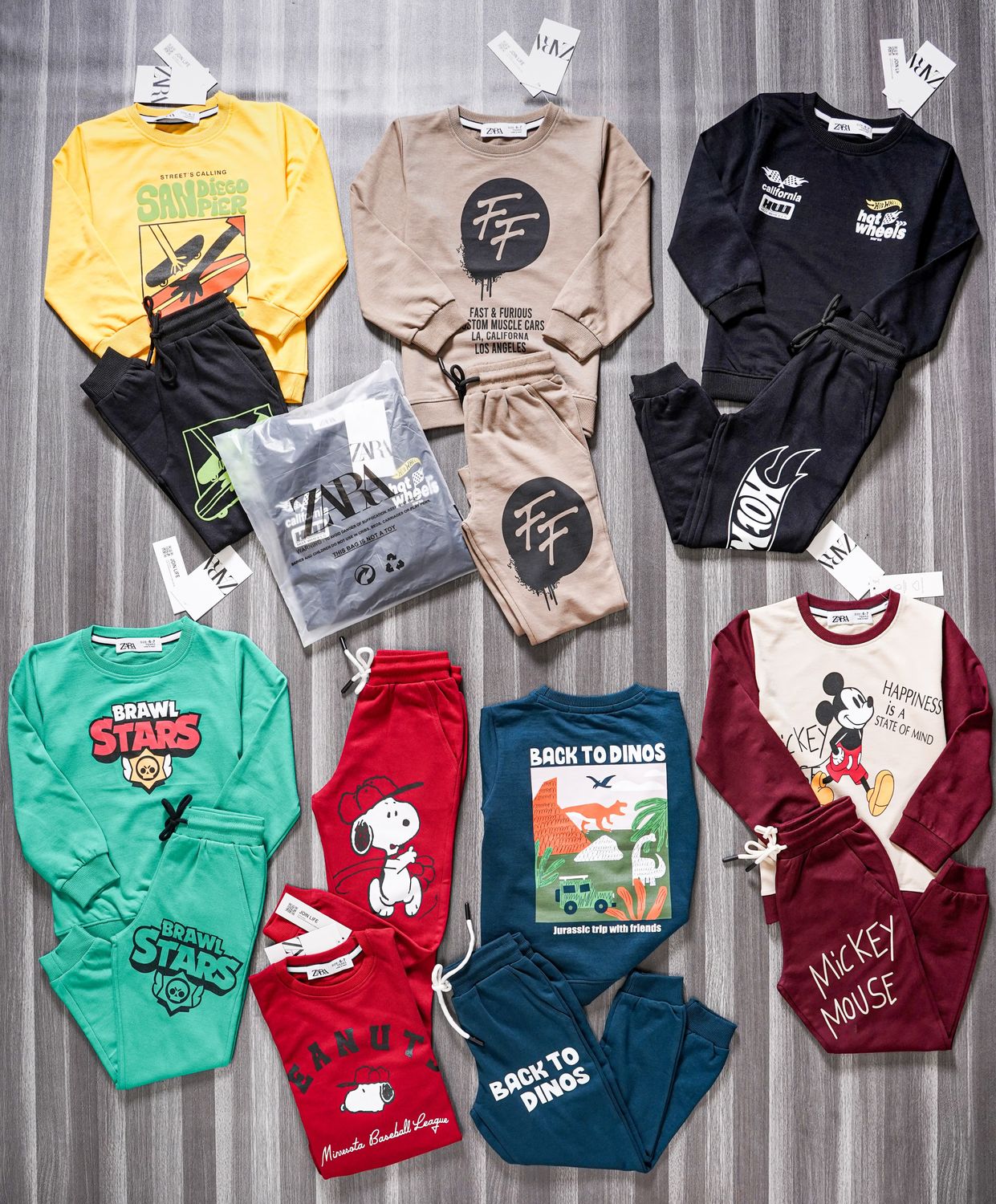 Zara Premium quality Kids Round Neck Full Sleeve Kids Sweatshirt &amp; Track Pant - 54 Pc
