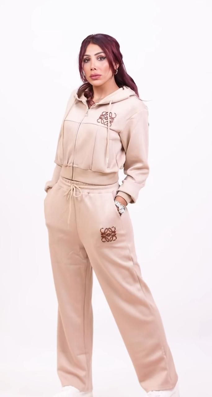 Loewe Premium Quality Women&#39;s Designer Tracksuit - 32 Set