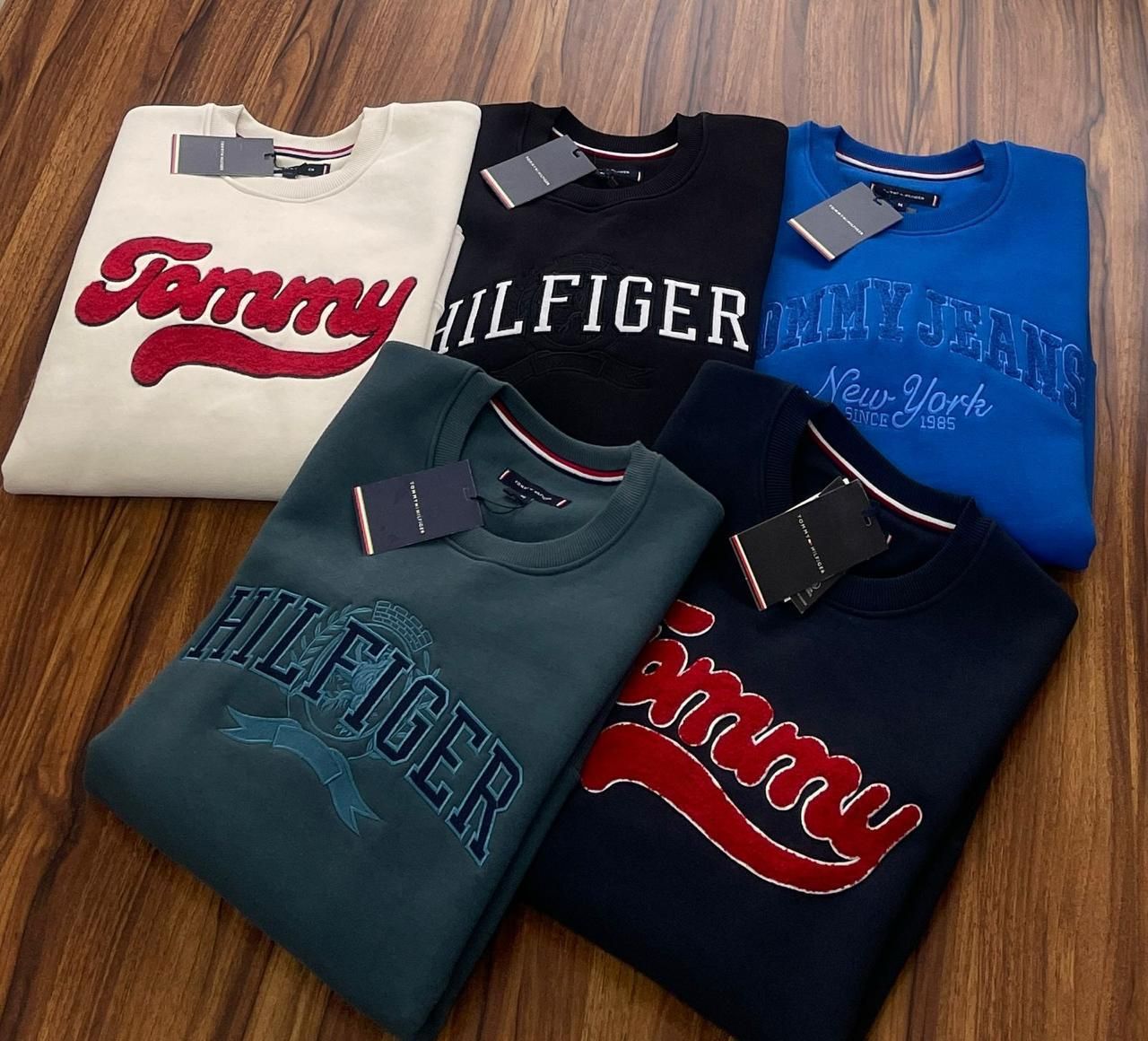 ​Tommy Hilfiger Premium Quality Round Neck Full Sleeve Mens Sweatshirts - 40 Pc