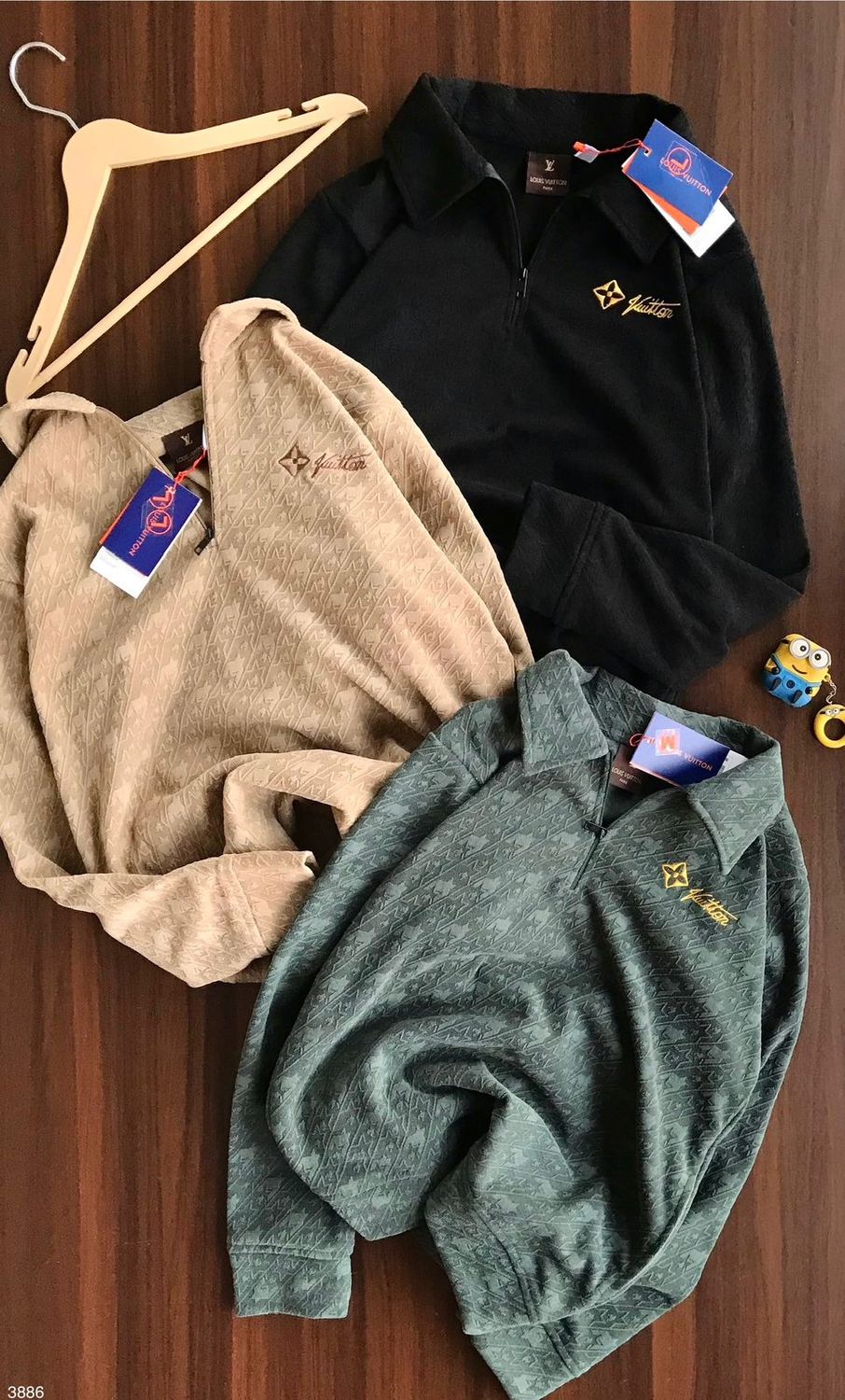 Louis Vuitton Premium Quality Collar Neck Full Sleeve Men&#39;s T-shirt - 24 Pc