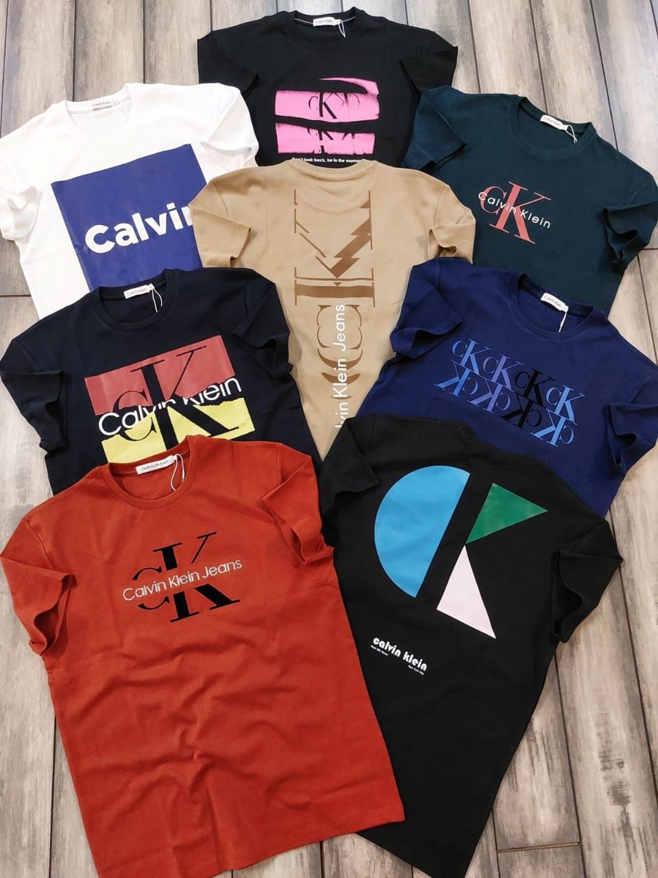 Calvin Klein Premium Quality Round Neck Half Sleeve Men&#39;s T-Shirts - 68 Pc