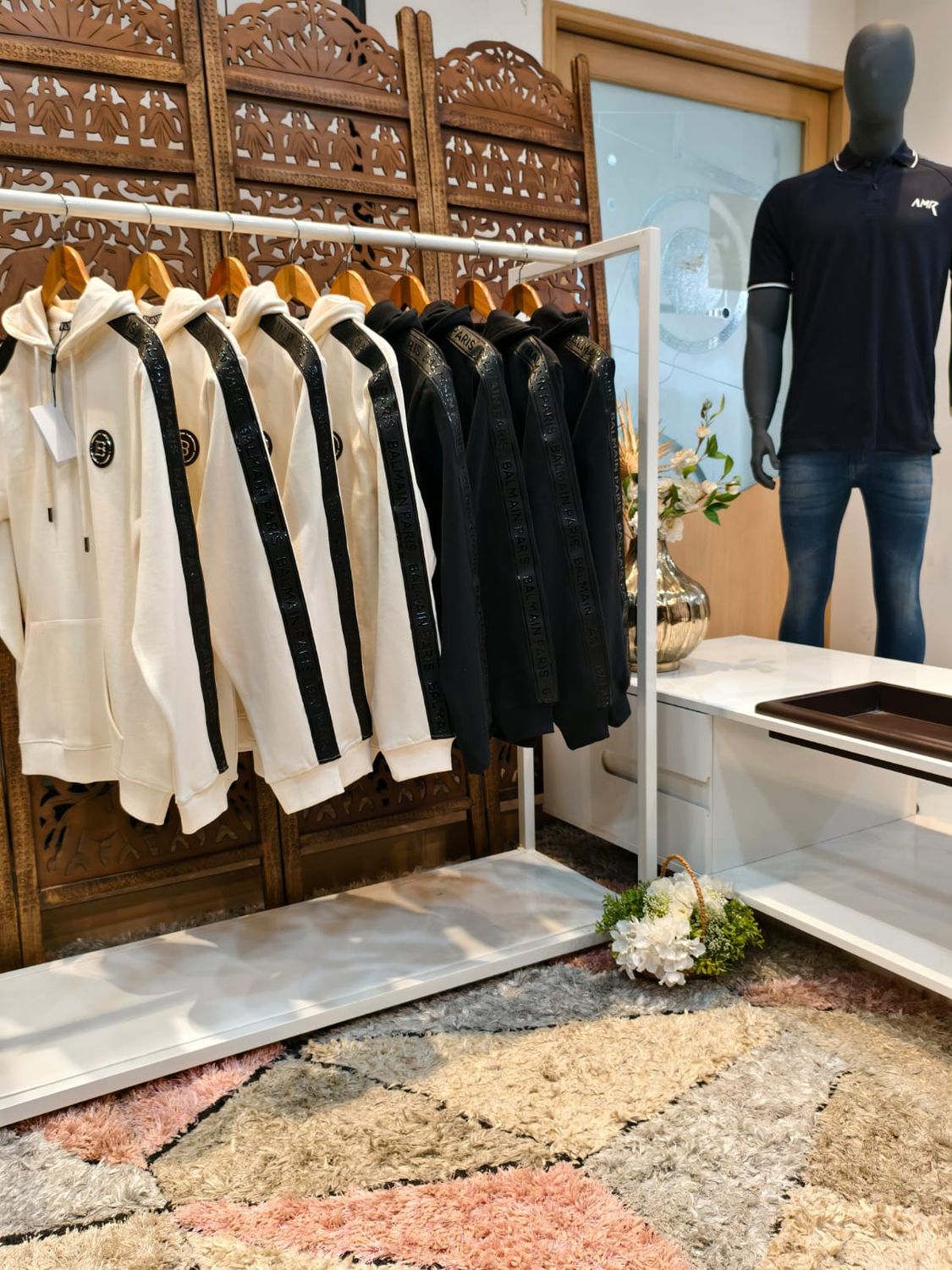 Balmain Premium Quality Cotton Full Sleeve Men&#39;s Hooded Sweatshirt - 20 Pc