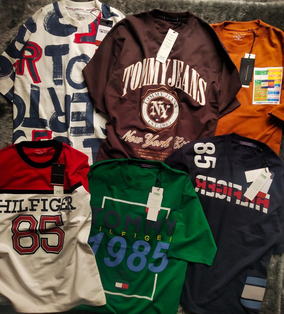 Tommy Hilfiger Premium Quality Dropshoulder Oversized Pure Cotton Round Neck Half Sleeve Men&#39;s T-shirt - 54 Pc