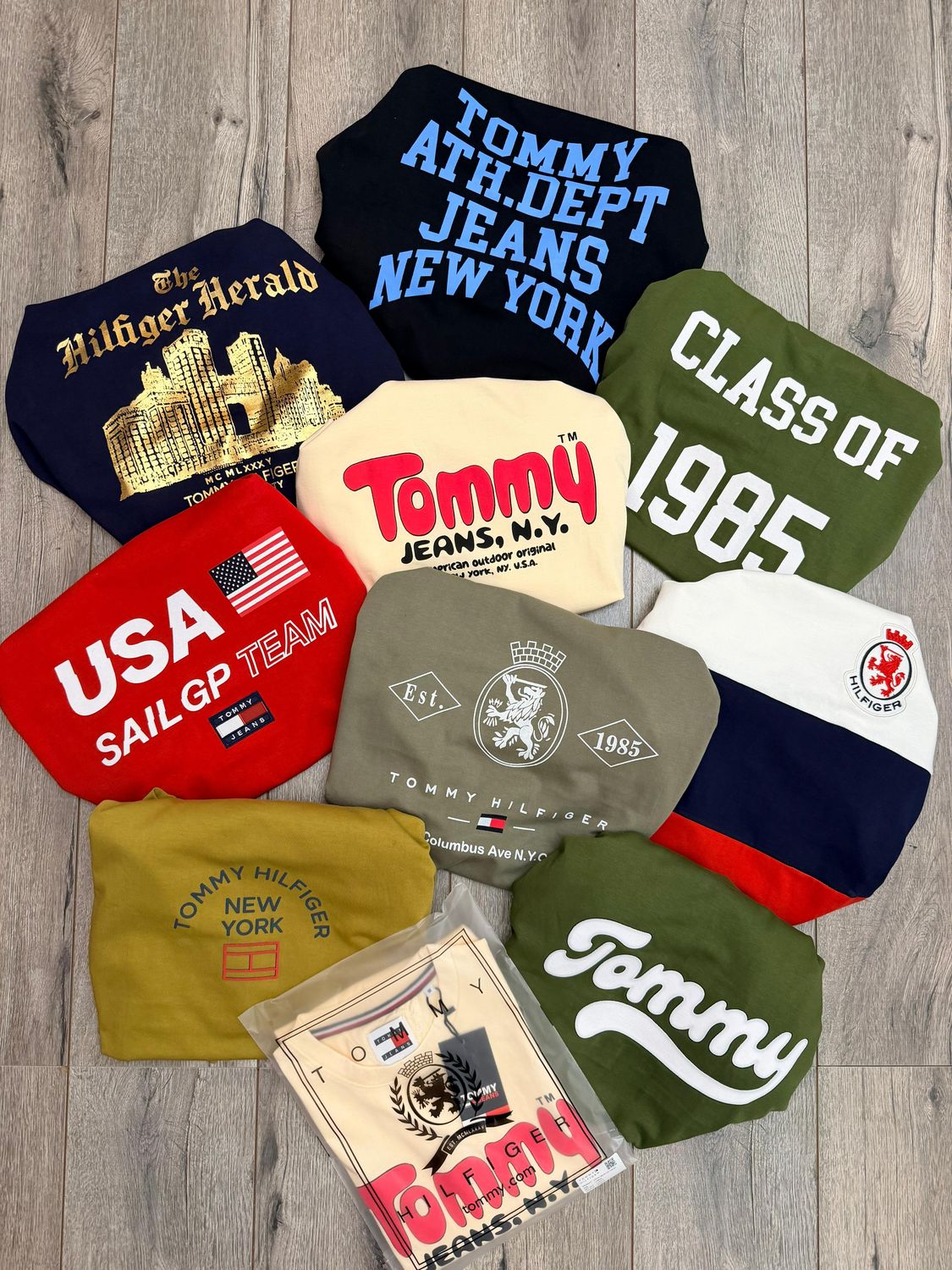 Tommy Hilfiger Premium Quality Round Neck Full Sleeve Men's T-shirt - 36 Pc