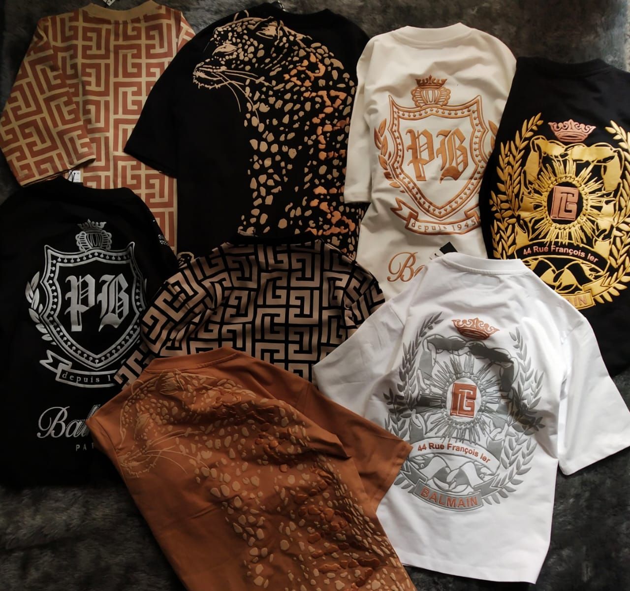 Balmain Premium Quality Pure Cotton Oversized Dropshoulder Round Neck Half Sleeve Men's T-shirt - 35 Pc