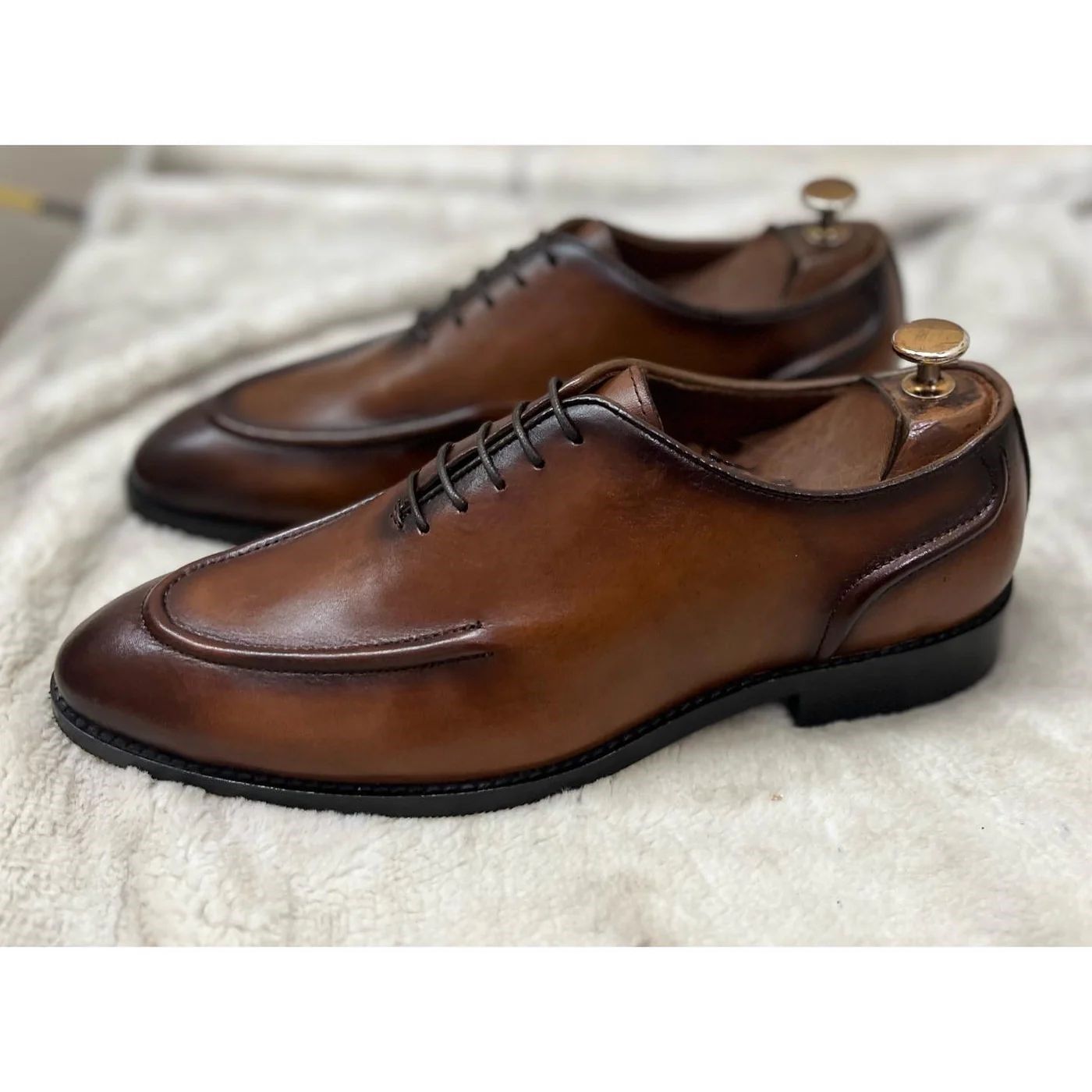 Men’s Oxford Shoes - 48 pair