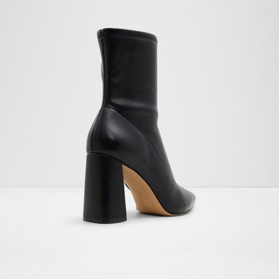 Designer Ladies Black Leather boots - 90 PAIR